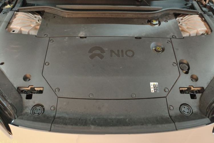 Used Nio ET5 2022 75 kWh Engine Bay