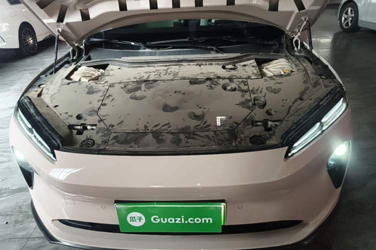 Used Nio ET5 2022 75 kWh Engine Bay