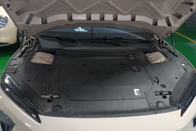 Used Nio ET5 2022 75 kWh Engine Bay