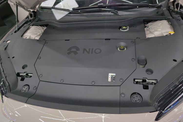 Used Nio ET5 2022 75 kWh Engine Bay