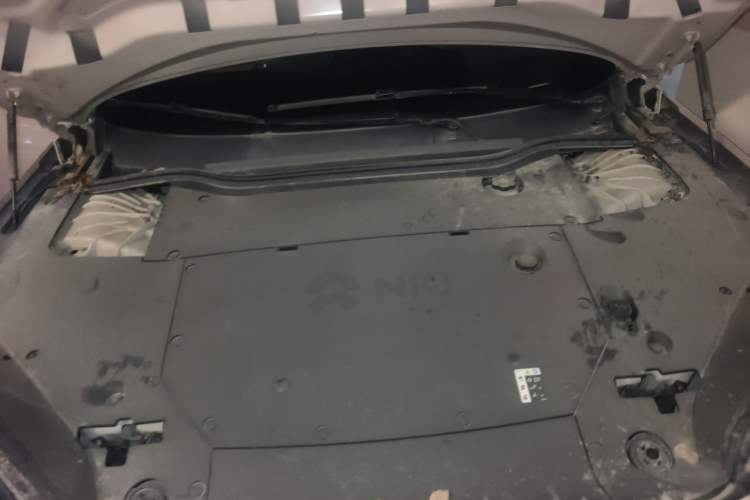 Used Nio ET5 2022 75 kWh Engine Bay