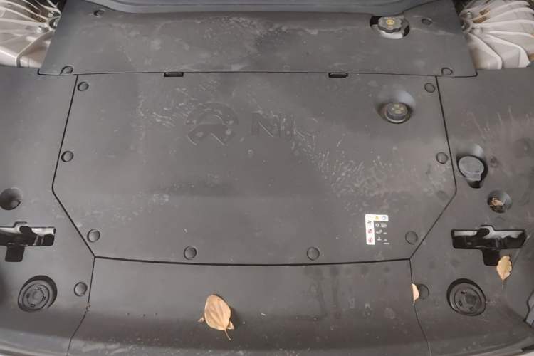 Used Nio ET5 2022 75 kWh Engine Bay