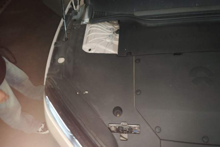 Used Nio ET5 2022 100 kWh Engine Bay Right