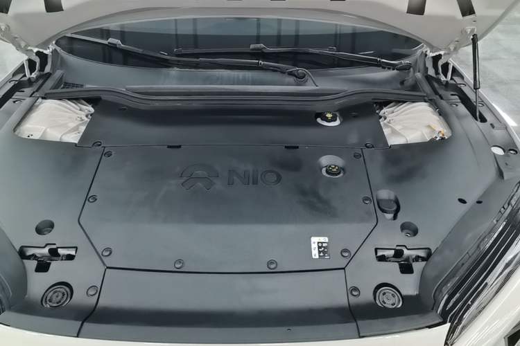 Used Nio ET5 2022 75 kWh Engine Bay