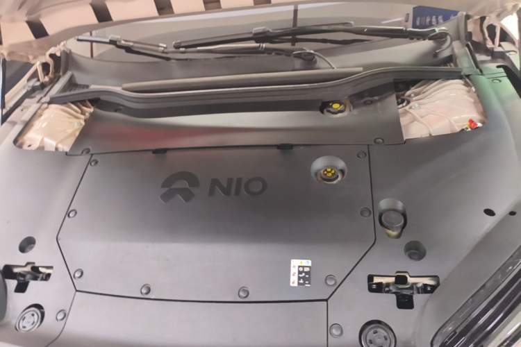 Used Nio ET5 2022 75 kWh Engine Bay