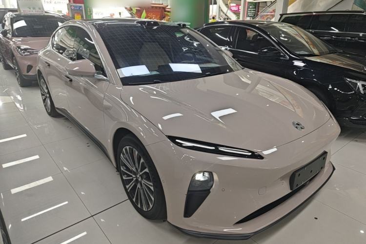 Used Nio ET5 2022 75 kWh Exterior 1