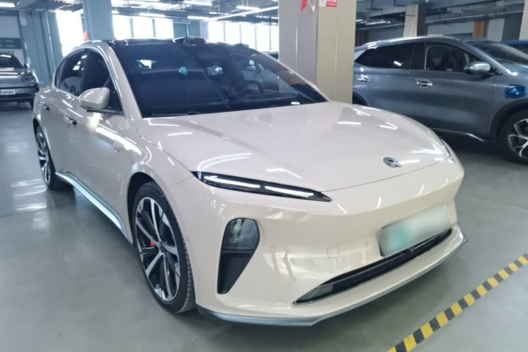 Used Nio ET5 2022 75 kWh Exterior 1