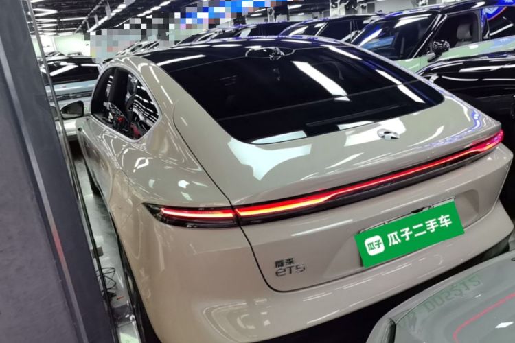 Used Nio ET5 2022 75 kWh Exterior 2
