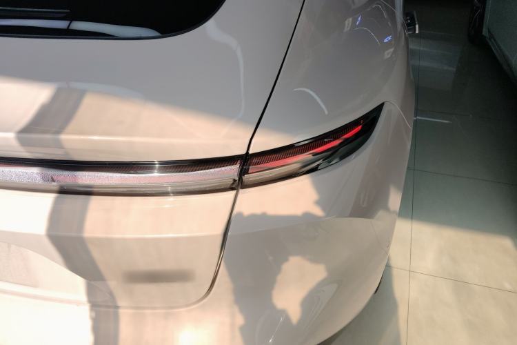 Used Nio ET5 2022 75 kWh Exterior 3