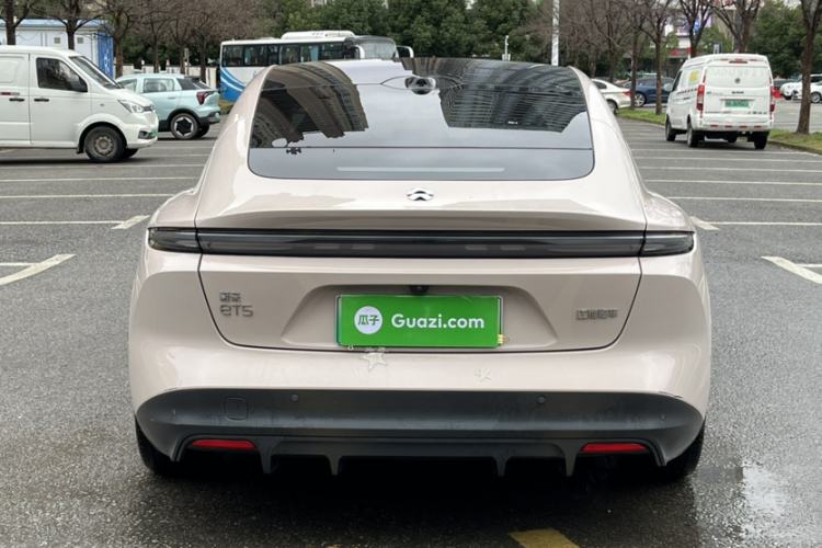 Used Nio ET5 2022 75 kWh Exterior 5