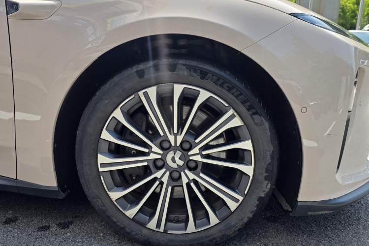 Used Nio ET5 2022 75 kWh Exterior 7
