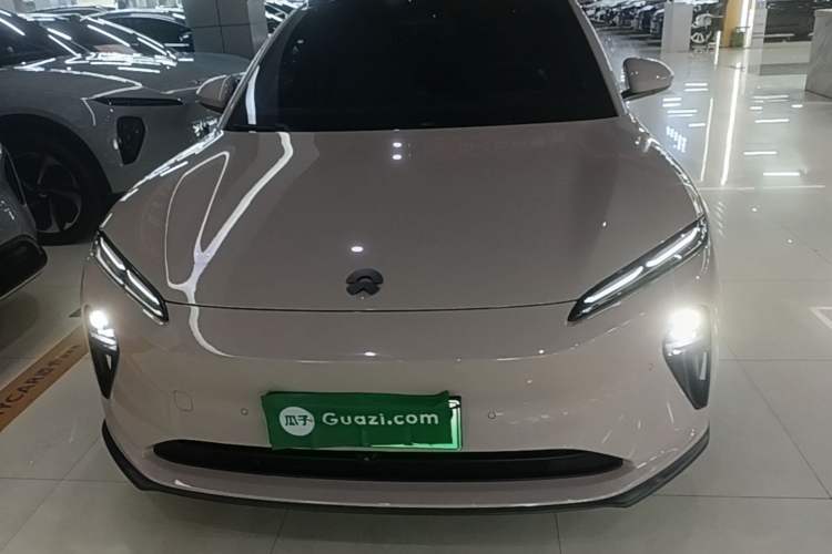Used Nio ET5 2022 75 kWh Front
