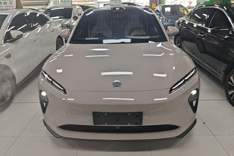 Used Nio ET5 2022 75 kWh Front