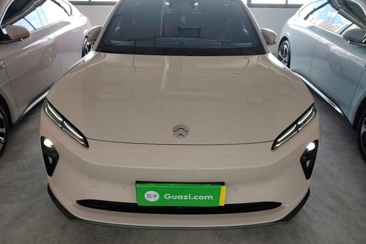 Used Nio ET5 2022 75 kWh Front