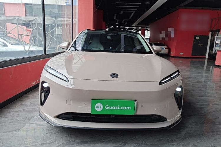 Used Nio ET5 2022 75 kWh Front