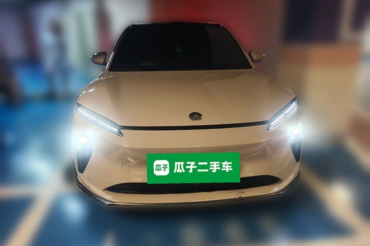 Used Nio ET5 2022 75 kWh Front