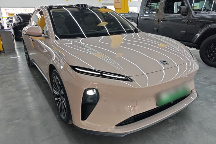 Used Nio ET5 2022 75 kWh Front Right 45 Deg