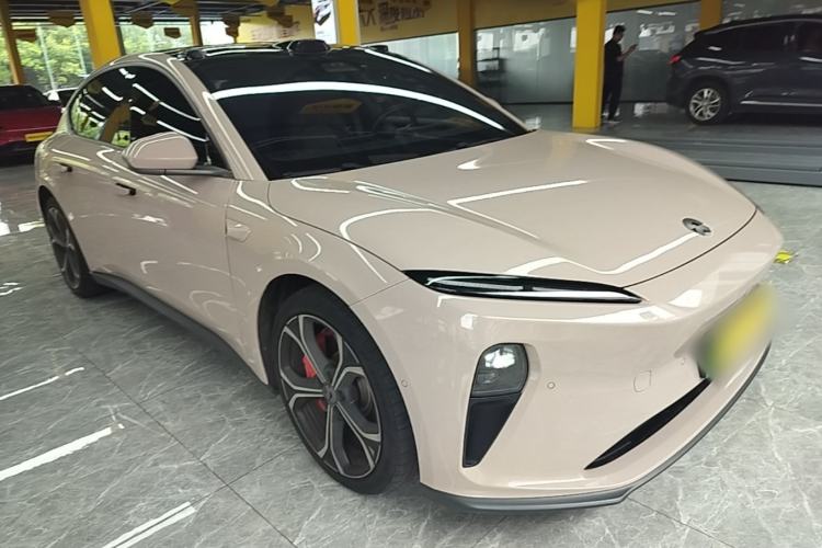 Used Nio ET5 2022 75 kWh Front Right 45 Deg