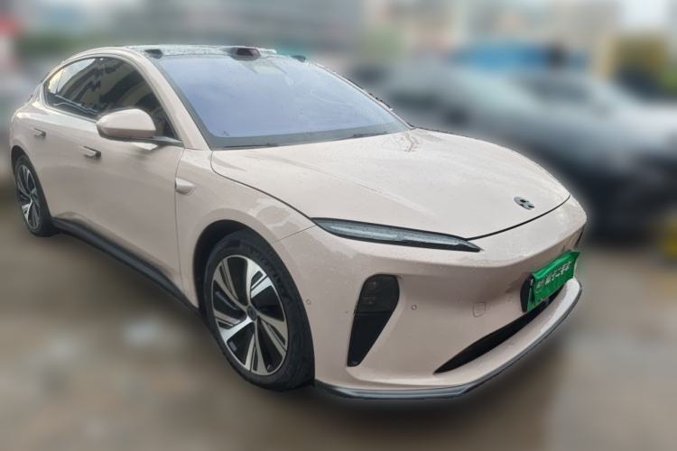 Used Nio ET5 2022 75 kWh Front Right 45 Deg