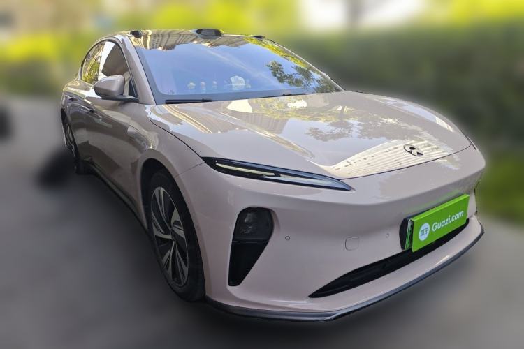 Used Nio ET5 2022 75 kWh Front Right 45 Deg
