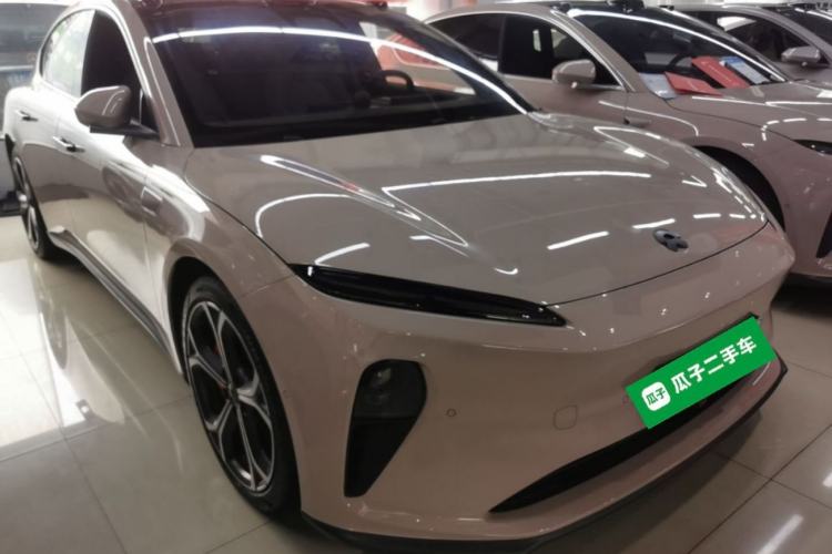 Used Nio ET5 2022 75 kWh Front Right 45 Deg