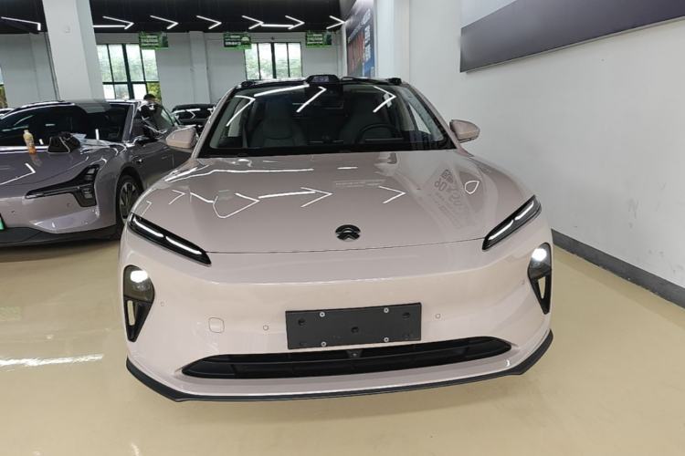 Used Nio ET5 2022 75 kWh Front