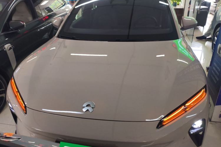 Used Nio ET5 2022 75 kWh Front