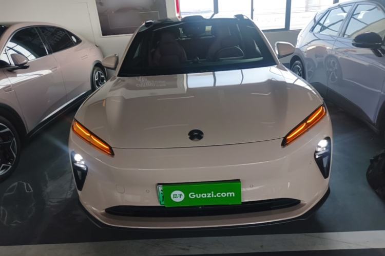 Used Nio ET5 2022 75 kWh Front