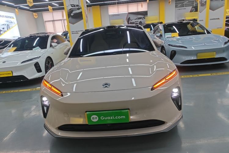 Used Nio ET5 2022 75 kWh Front