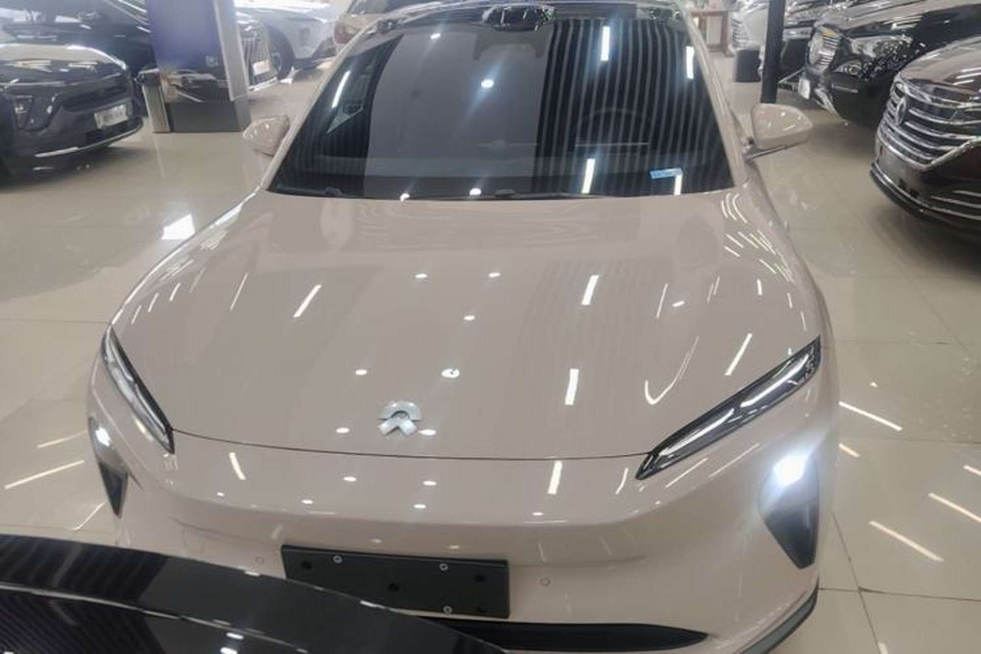 Used Nio ET5 2022 75 kWh Front