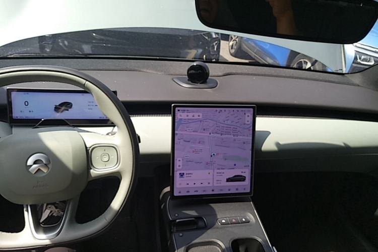 Used Nio ET5 2022 75 kWh Center Console