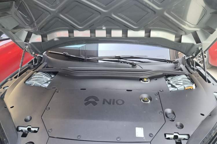 Used Nio ET5 2022 75 kWh Engine Bay