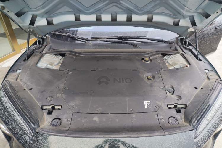 Used Nio ET5 2022 75 kWh Engine Bay
