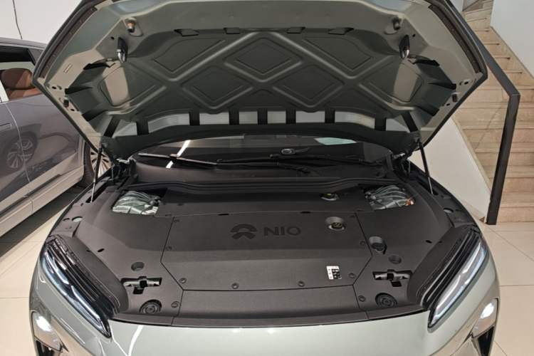 Used Nio ET5 2022 75 kWh Engine Bay