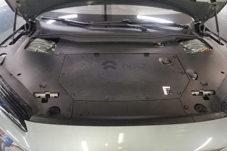 Used Nio ET5 2022 75 kWh Engine Bay