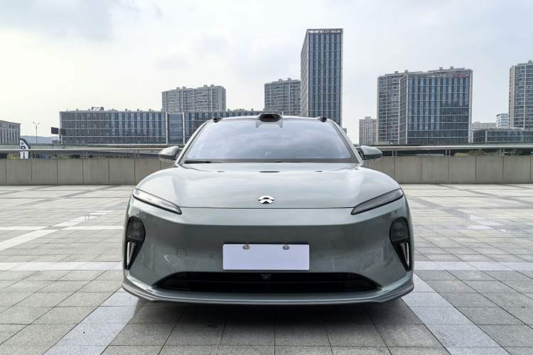 Used Nio ET5 2022 75 kWh Exterior 1