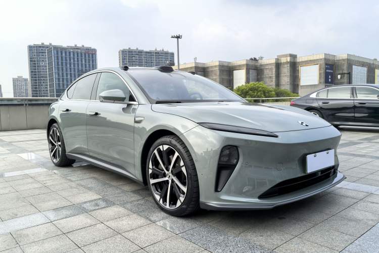 Used Nio ET5 2022 75 kWh Exterior 2