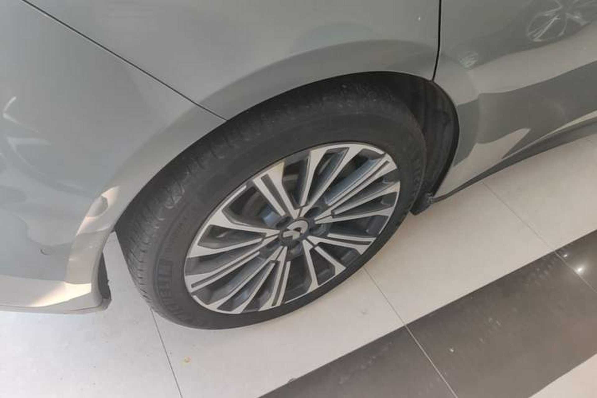 Used Nio ET5 2022 75 kWh Exterior 5