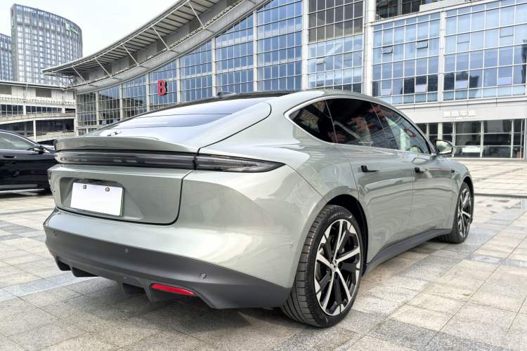 Used Nio ET5 2022 75 kWh Exterior 5