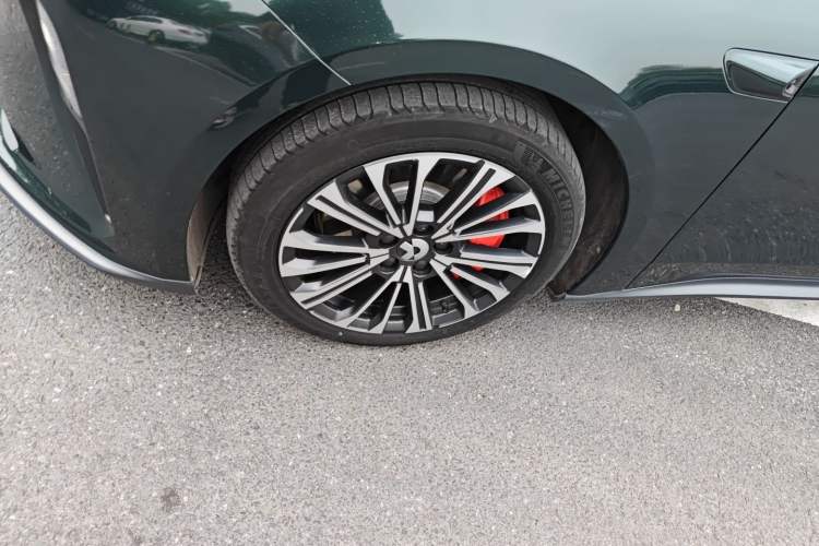 Used Nio ET5 2022 75 kWh Exterior 7