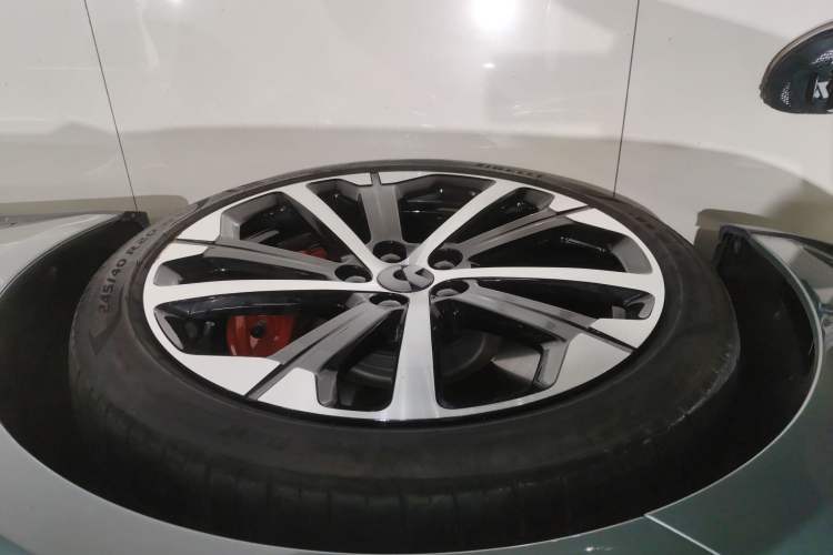 Used Nio ET5 2022 75 kWh Exterior 7