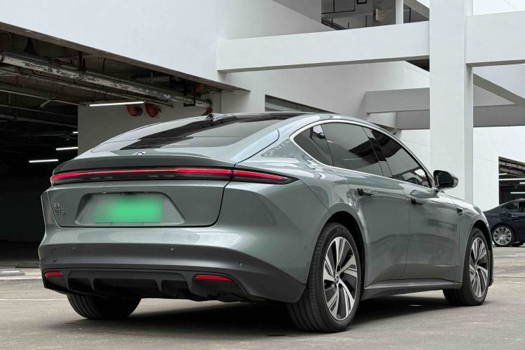 Used Nio ET5 2022 75 kWh Exterior 9