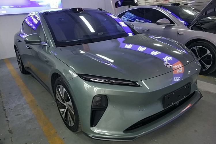 Used Nio ET5 2022 75 kWh Front Right 45 Deg