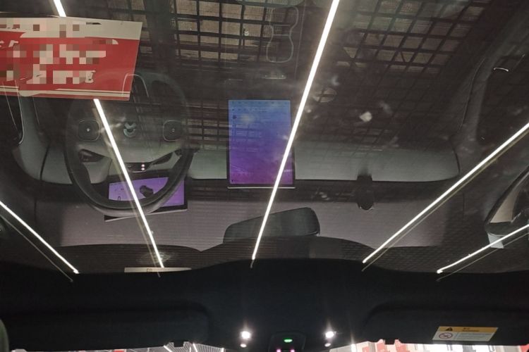 Used Nio ET5 2022 75 kWh Headliner