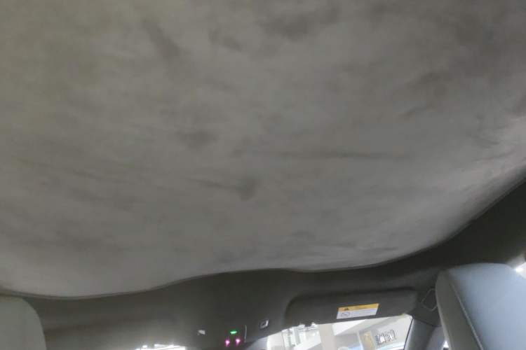 Used Nio ET5 2022 75 kWh Headliner