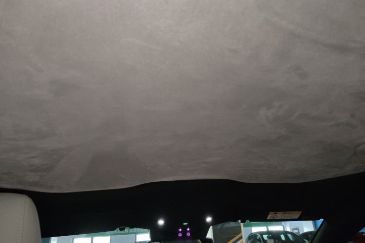 Used Nio ET5 2022 75 kWh Headliner