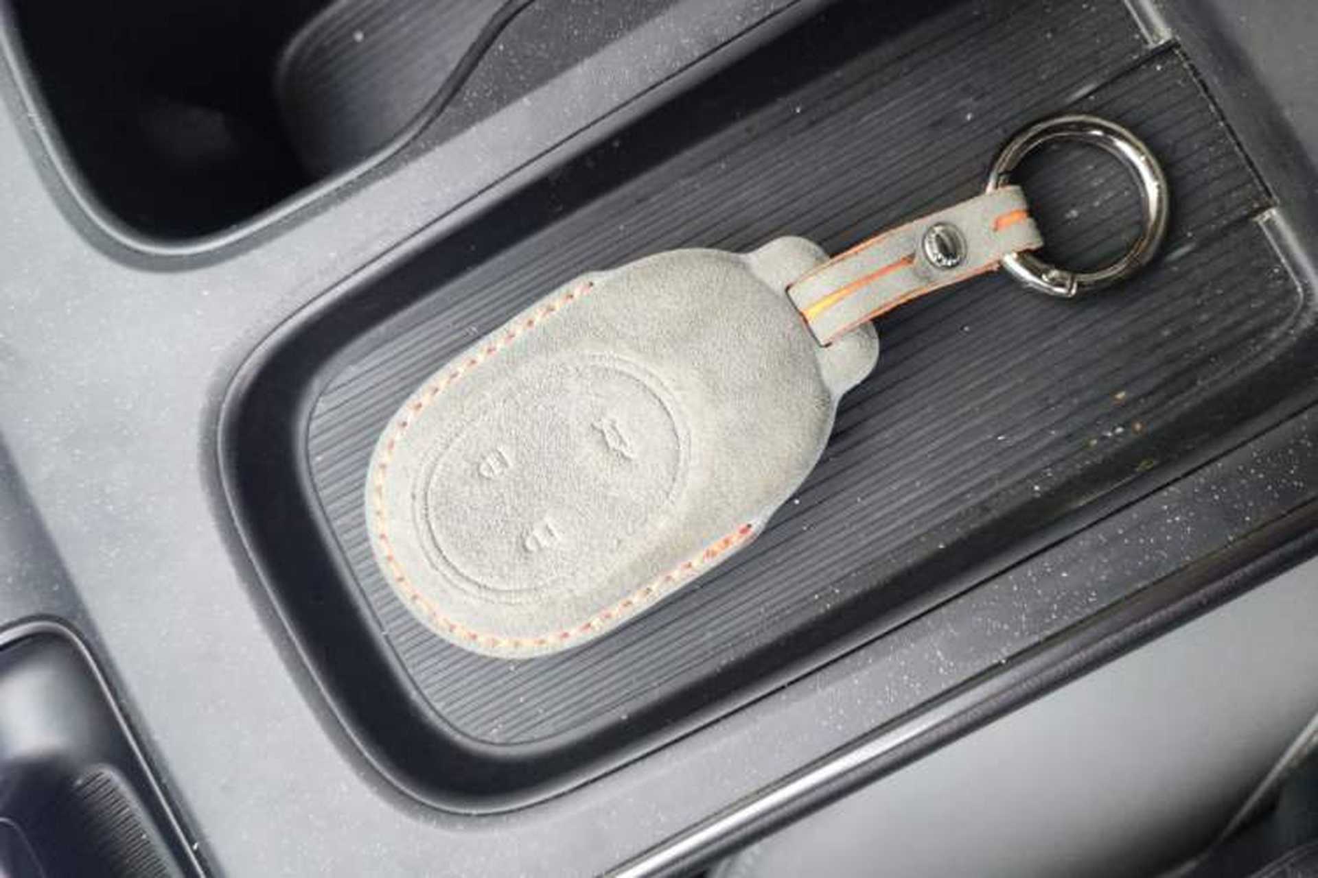 Used Nio ET5 2022 75 kWh Interior 1