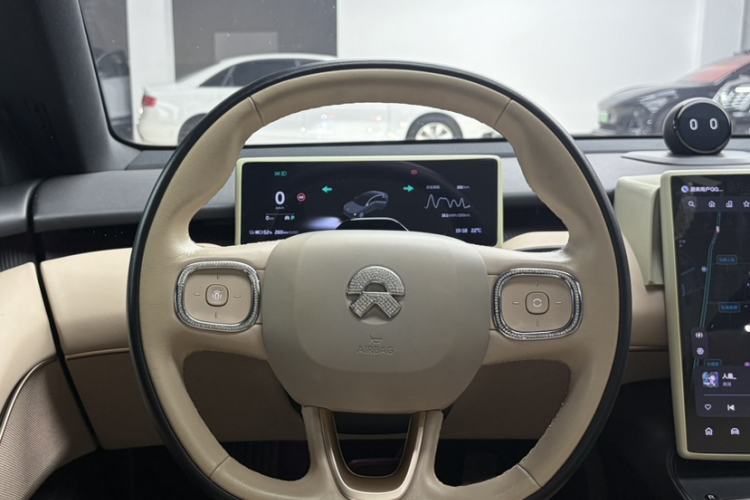 Used Nio ET5 2022 75 kWh Interior 2