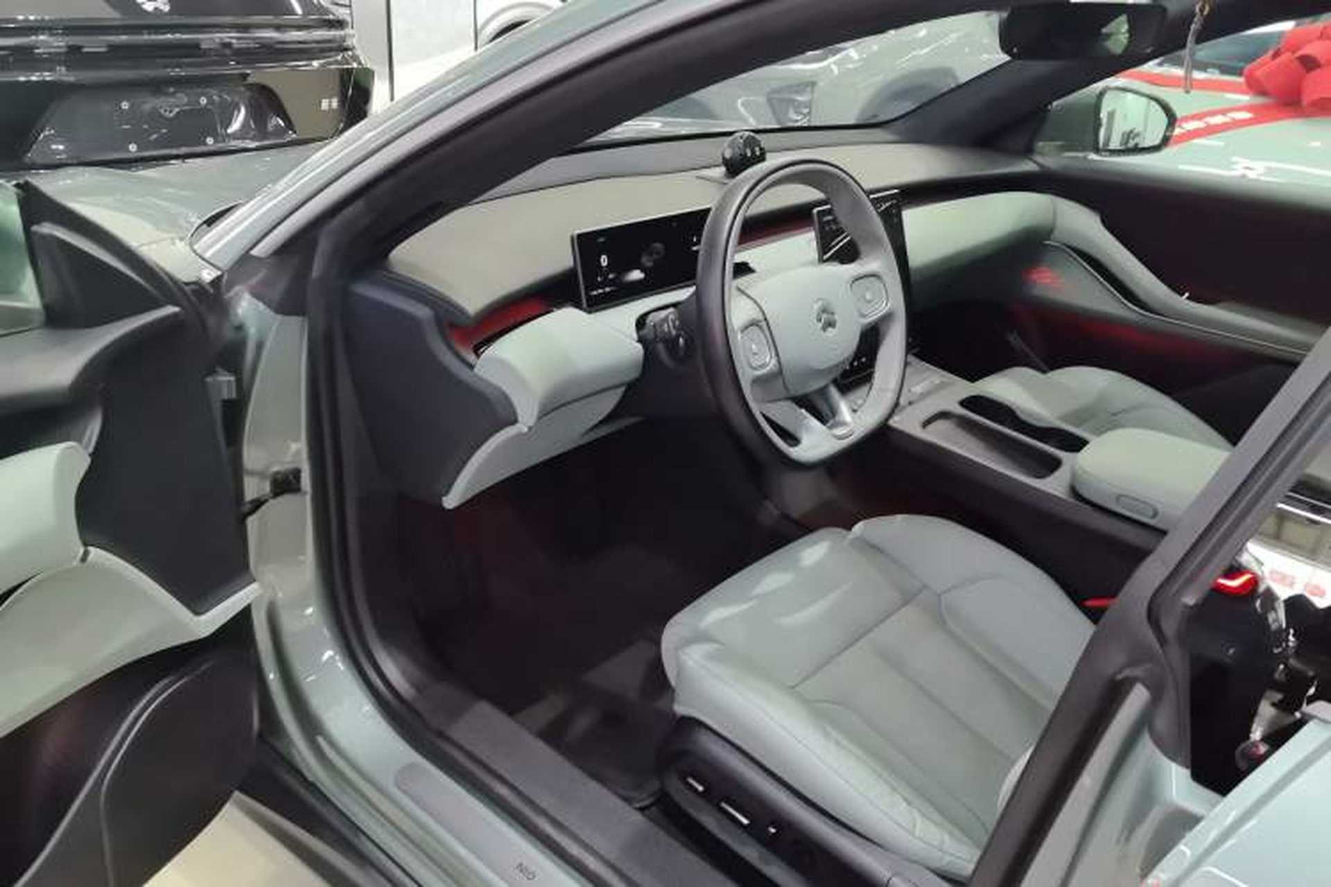 Used Nio ET5 2022 75 kWh Interior 3