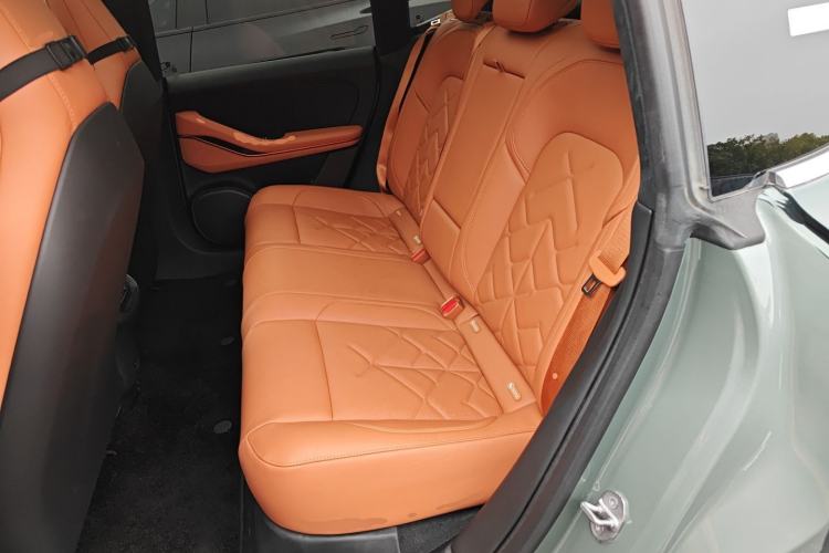 Used Nio ET5 2022 75 kWh Interior 4